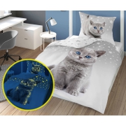 Fluorescent bedding with a cat