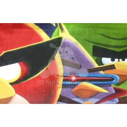 Printed Angry Birds design on duvet cover