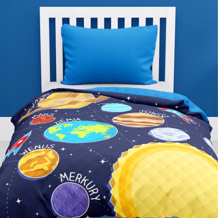 Kids bedspread with solar system – space