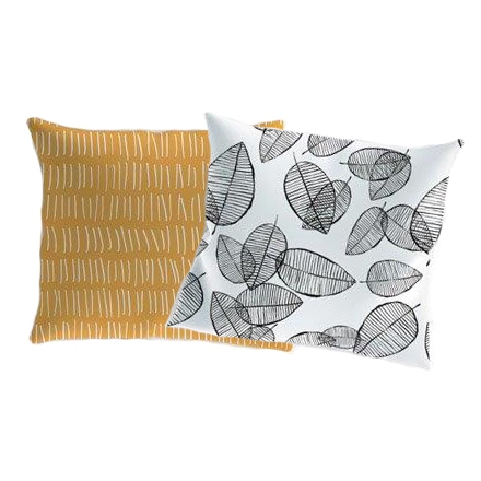 Pillowcase with sketched leaves