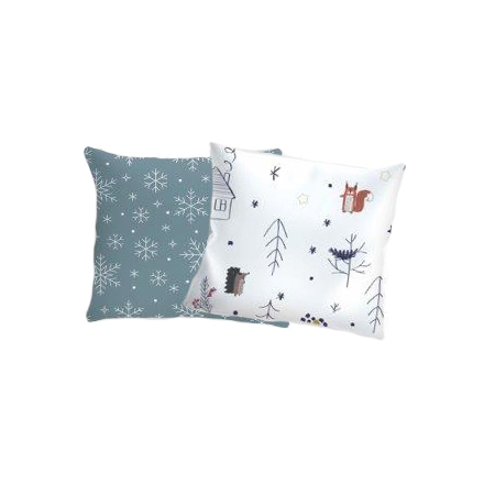 Pillowcase with winter animals
